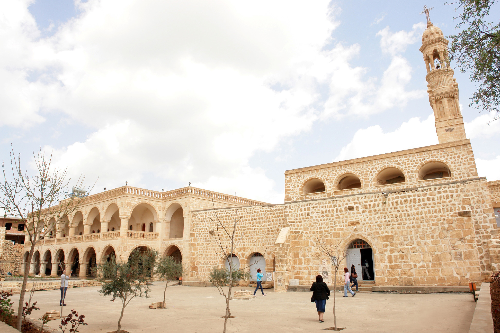mor abrahom manastırı mıdyat